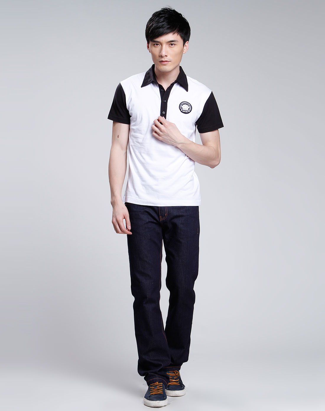 白/黑色简约短袖polo衫