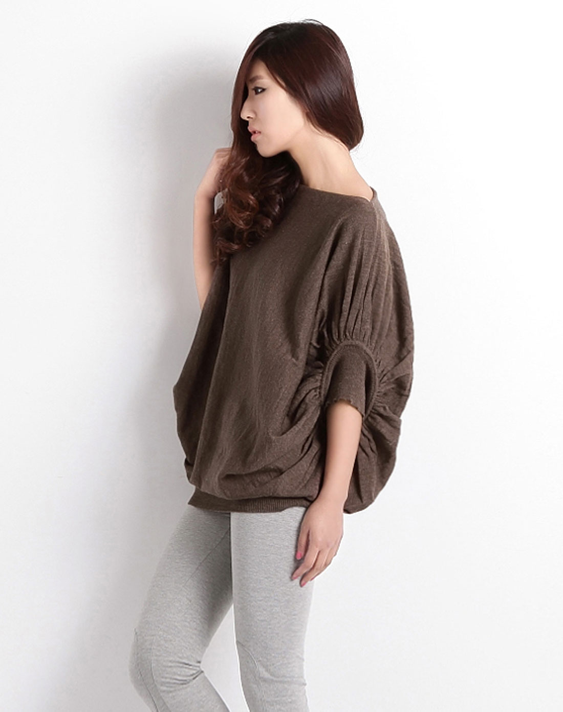 纯色蝙蝠袖针织衫