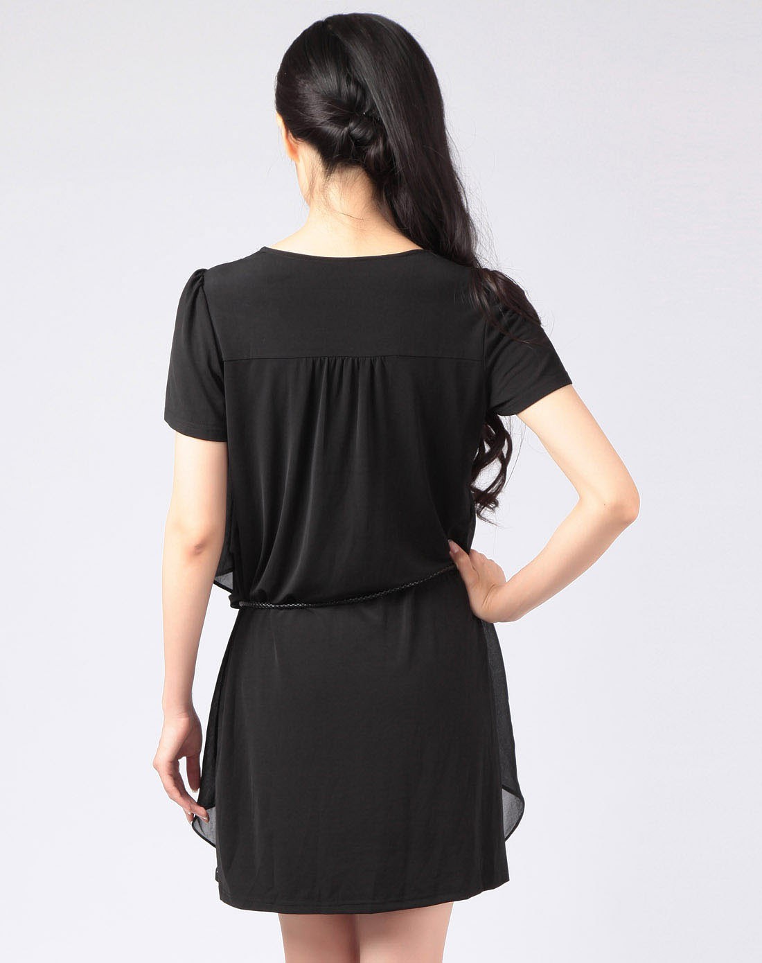 超婕缌chaosions黑底咖色链条圆领短袖时尚上衣10251301_唯品会