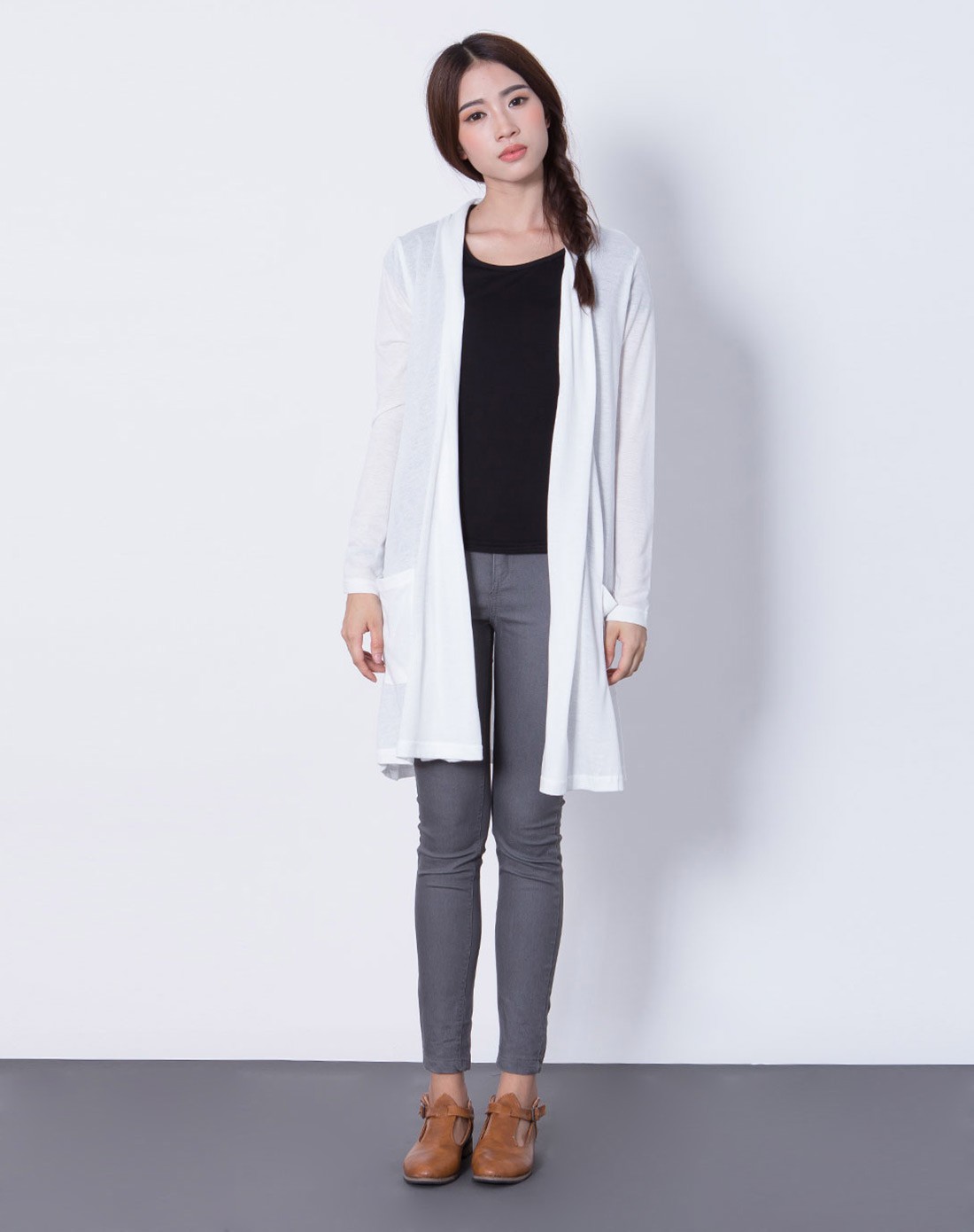 白色 女款针织开衫