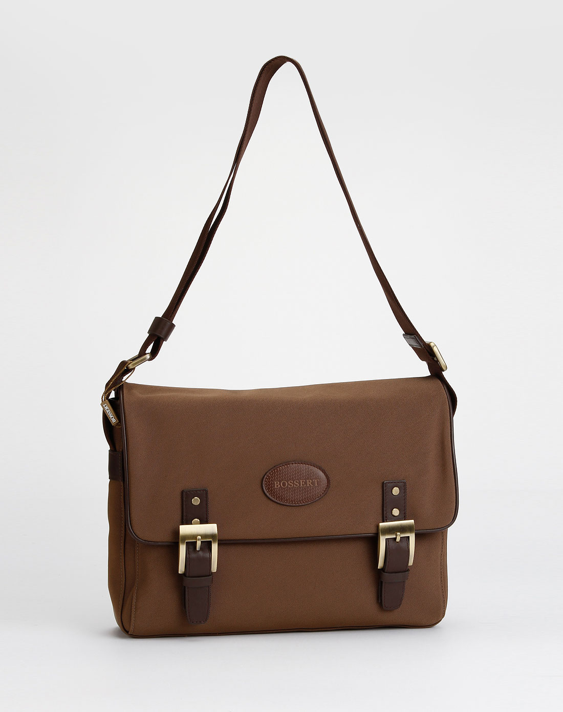 男款咖啡色挂包