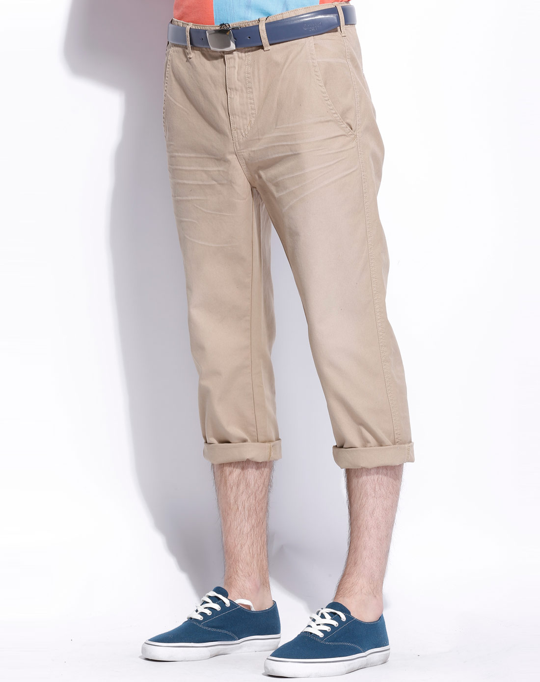 男款亚麻色休闲裤