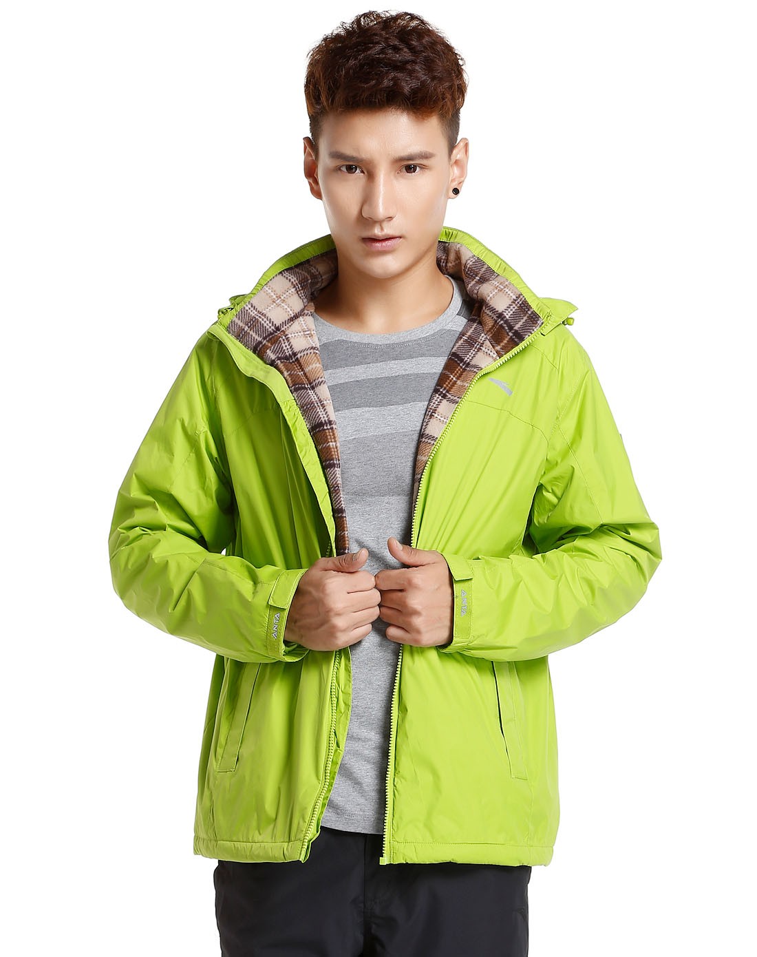 男款嫩绿色梭织运动外套 时尚活力