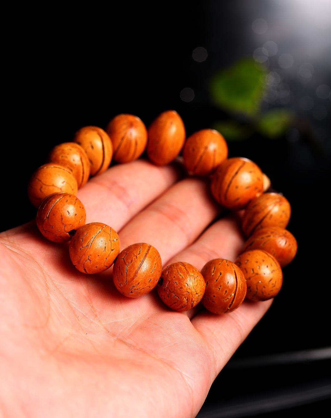 桃核串珠手链 助运旺财护身