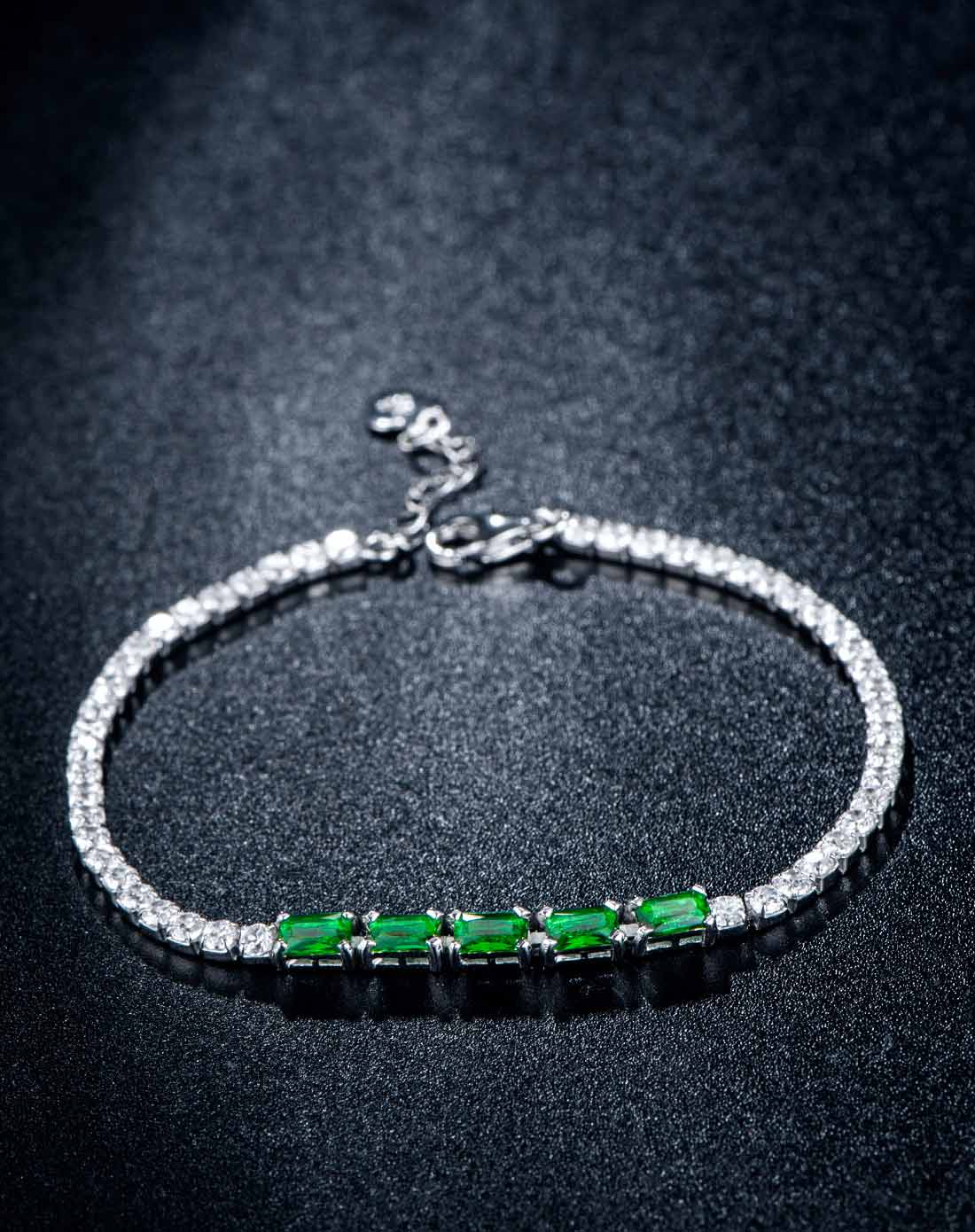 贵族绿宝石手链