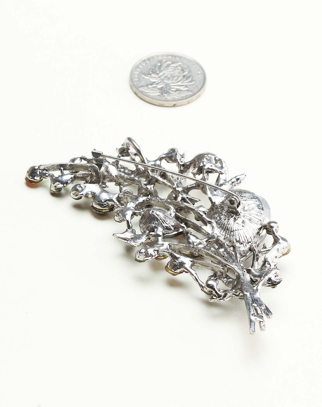 lingo codes饰品专场 > 火树银花胸针