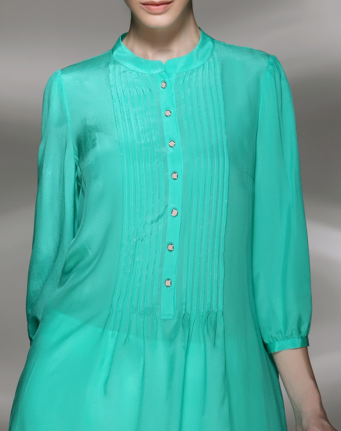 青绿色俏丽淑女七分袖雪纺上衣