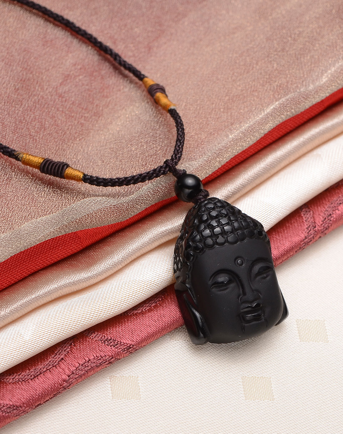 黑曜石佛头吊坠