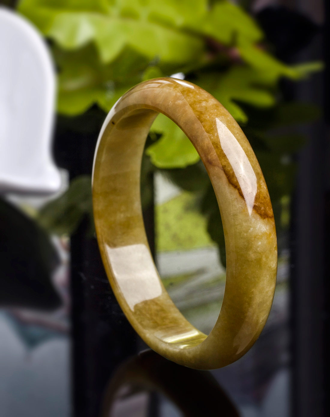 54mm特色糯种黄翡飘红天然a货翡翠圆形手镯(附国检证书)