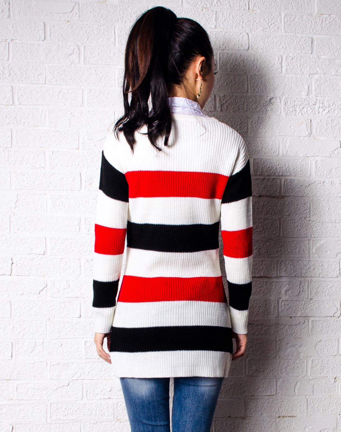 红白黑三色条纹套衫毛衣