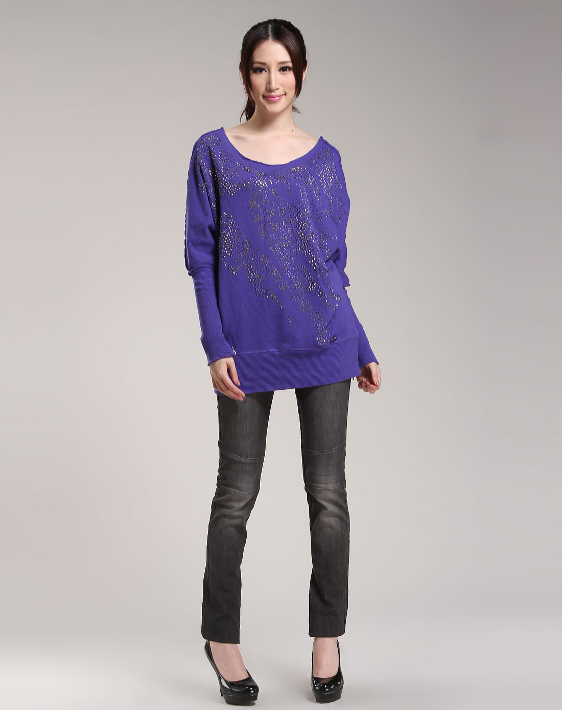 紫蓝色时尚个性长袖针织衫