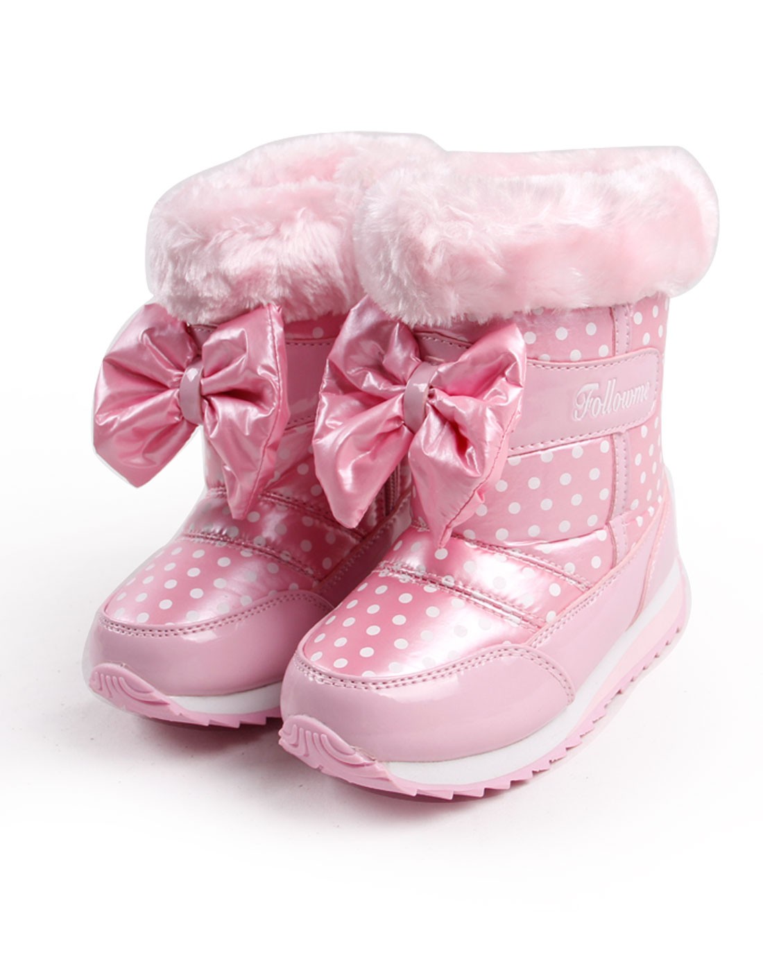 女童粉红雪地靴