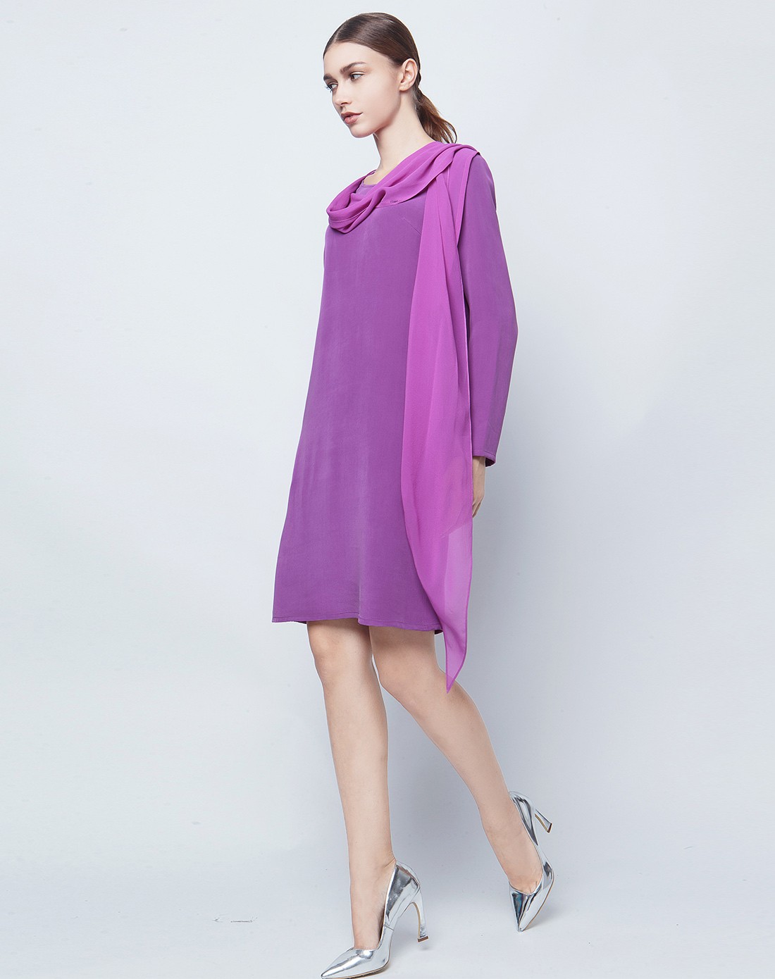 紫色淑女个性真丝长袖连衣裙