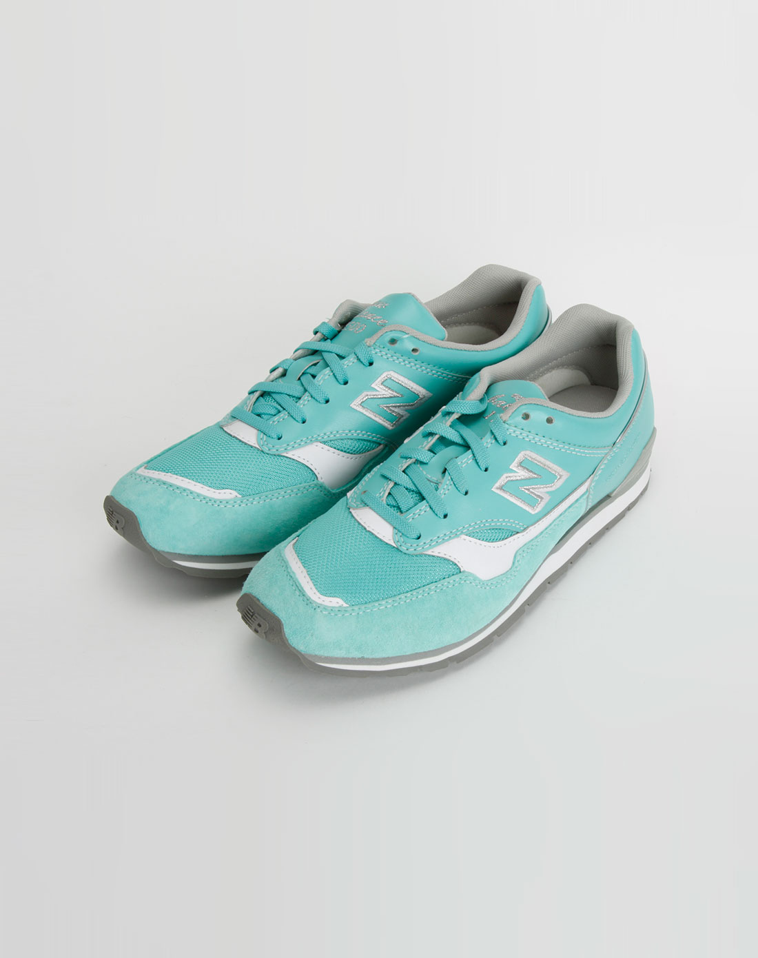 NewBalance-RC1500MG00D-1.jpg