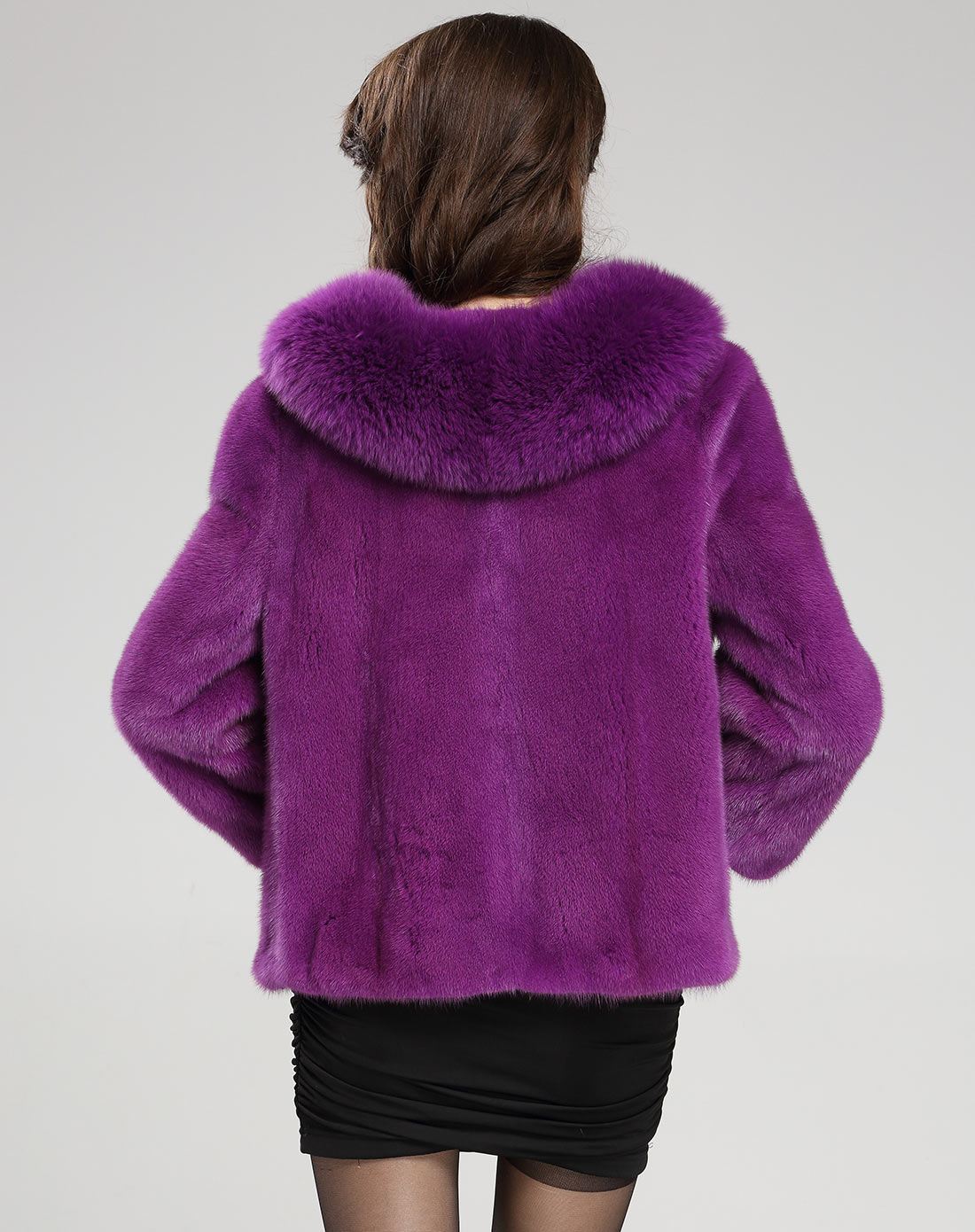 女紫色水貂配狐狸毛款皮草