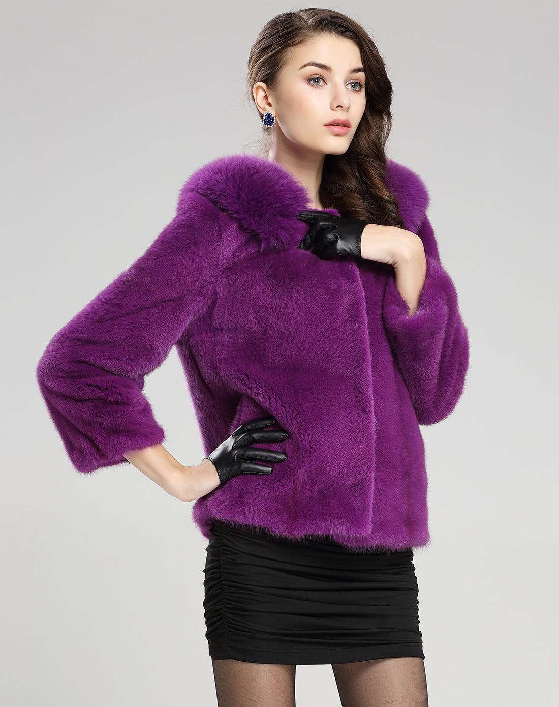女紫色水貂配狐狸毛款皮草