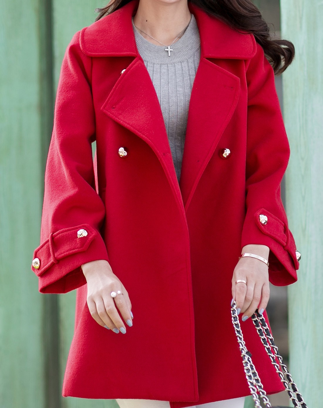 正红色中长款复古翻领毛呢大衣