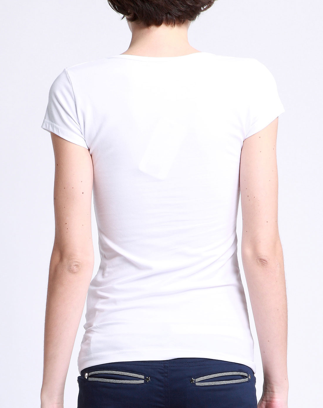 女款白色t恤