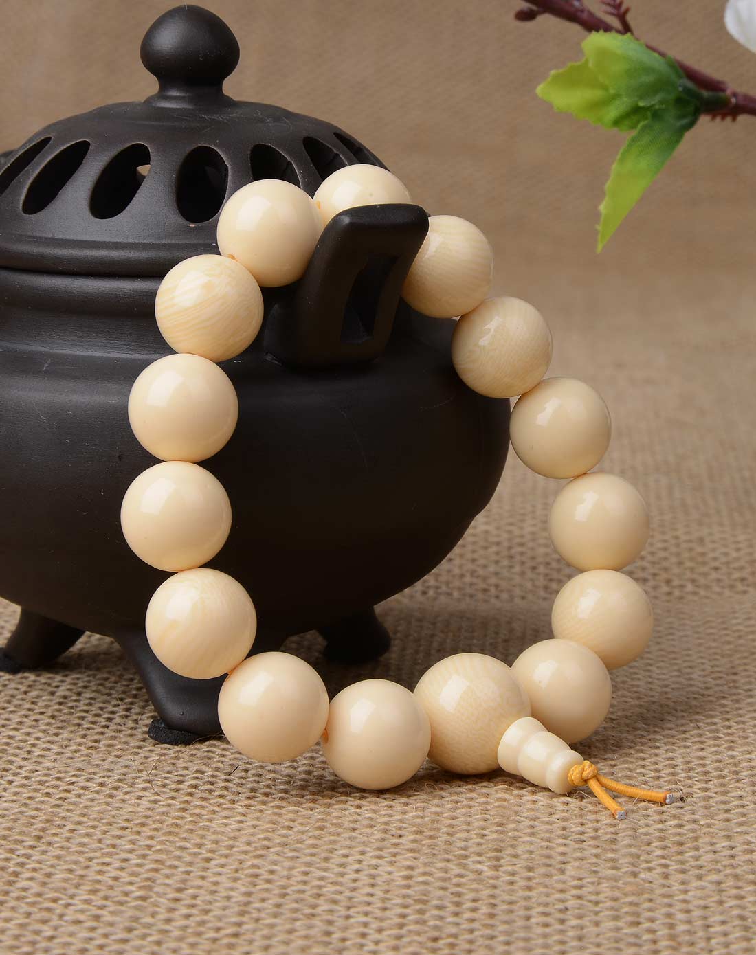 象牙果圆珠手串