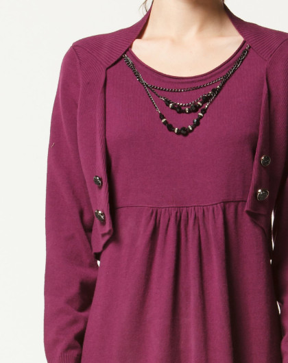 羊毛紫酱红时尚圆领假两件套