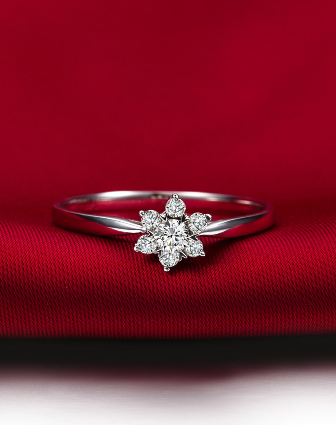 白18k金共20分豪华钻石女戒(12号)