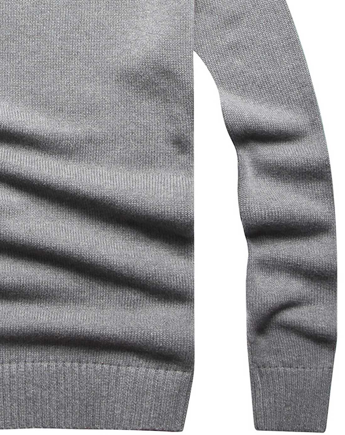 男款浅灰色纯色长袖高领毛衣