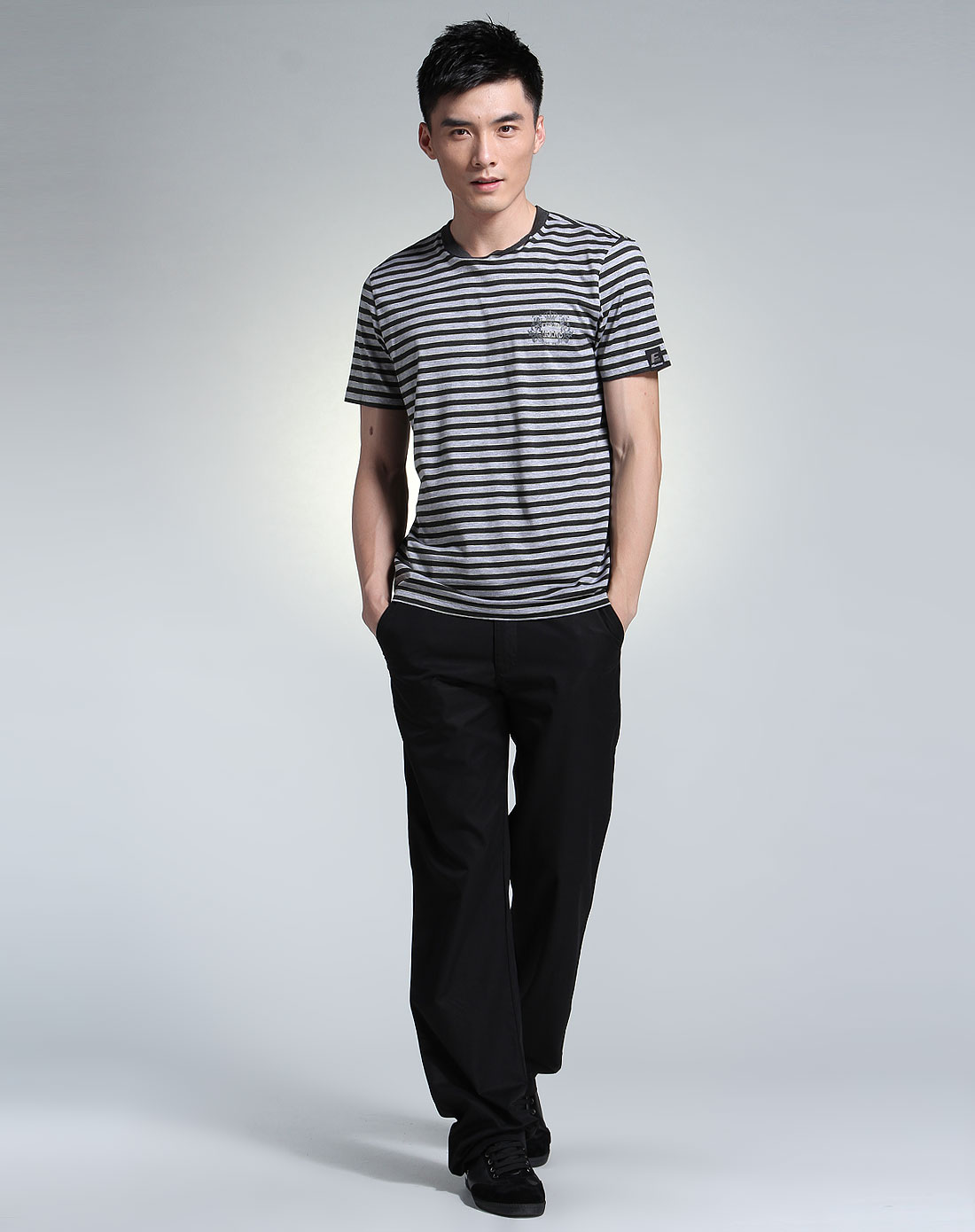佛伦帝奴fllorinteno男装专场-黑/灰色条纹短袖t恤