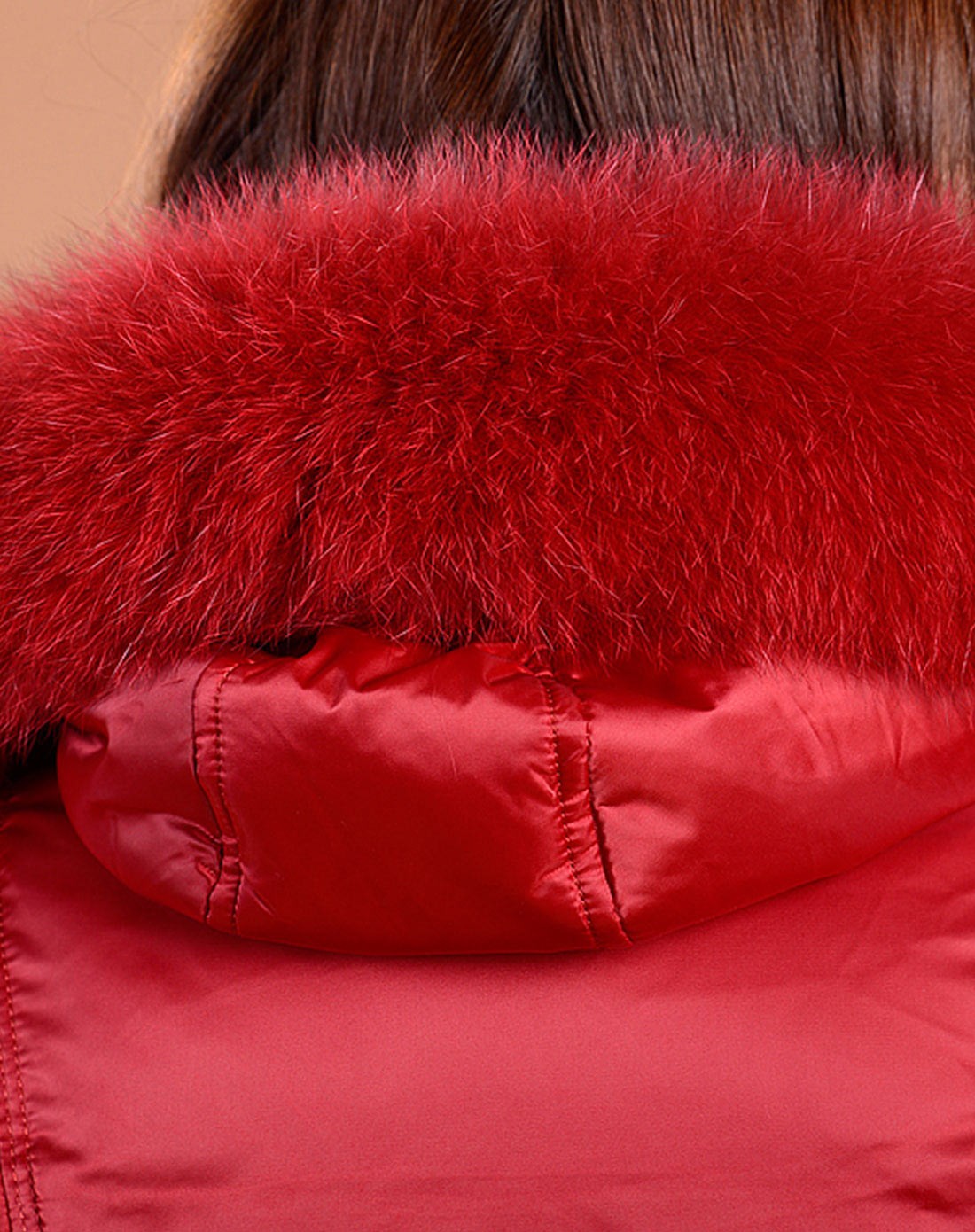 女款连帽狐狸毛领浅枣红加厚长款羽绒服