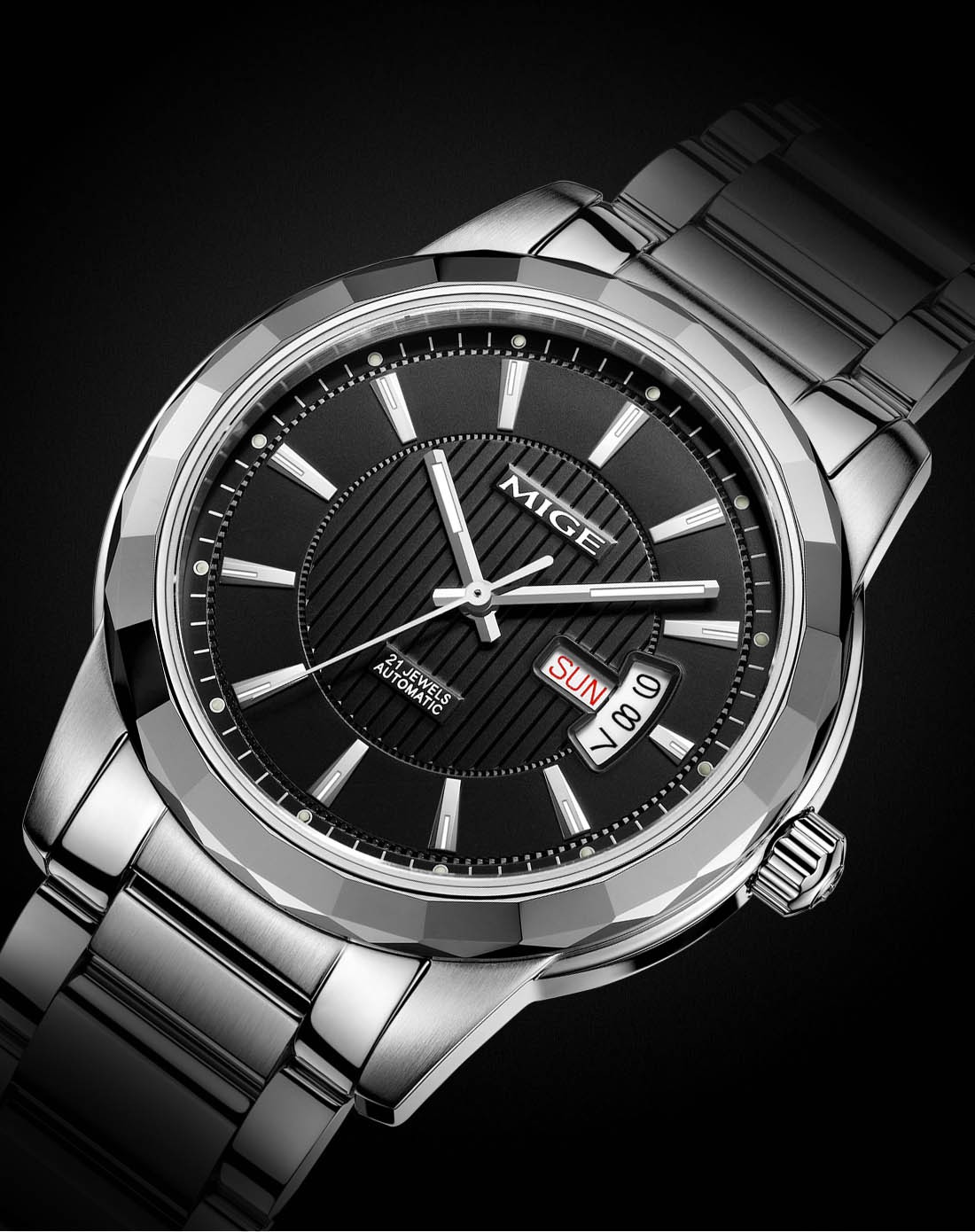 男款黑色个性简约风条钉刻机械表