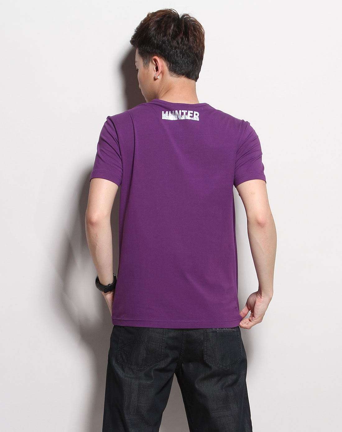 紫色时尚印字短袖t恤