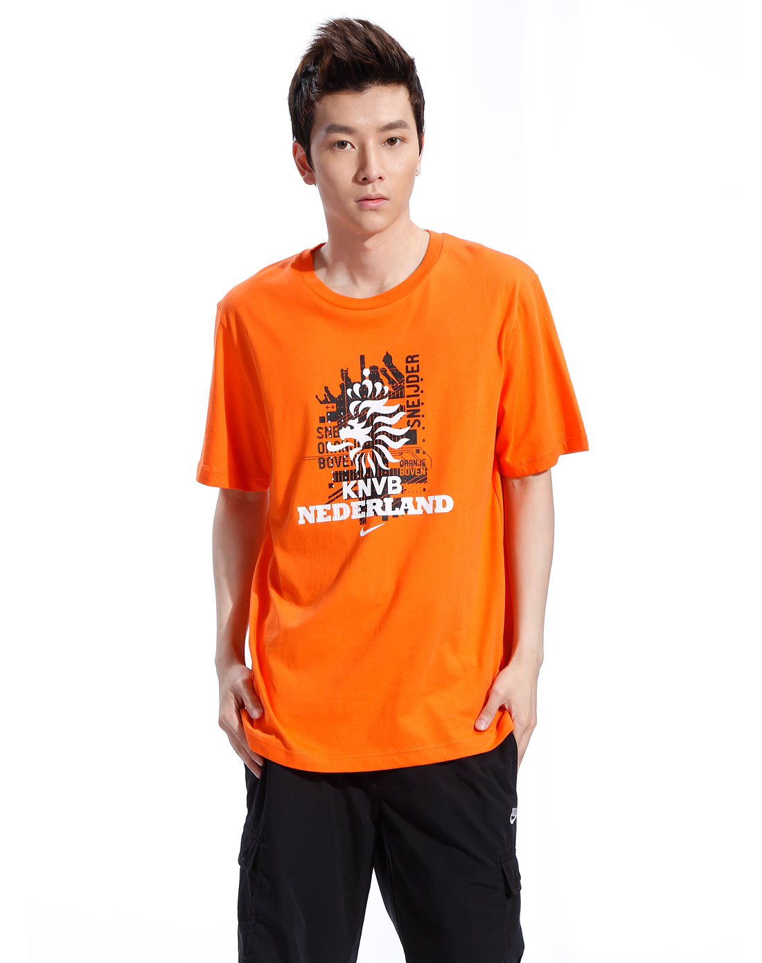 男款橙色时尚圆领短袖t恤