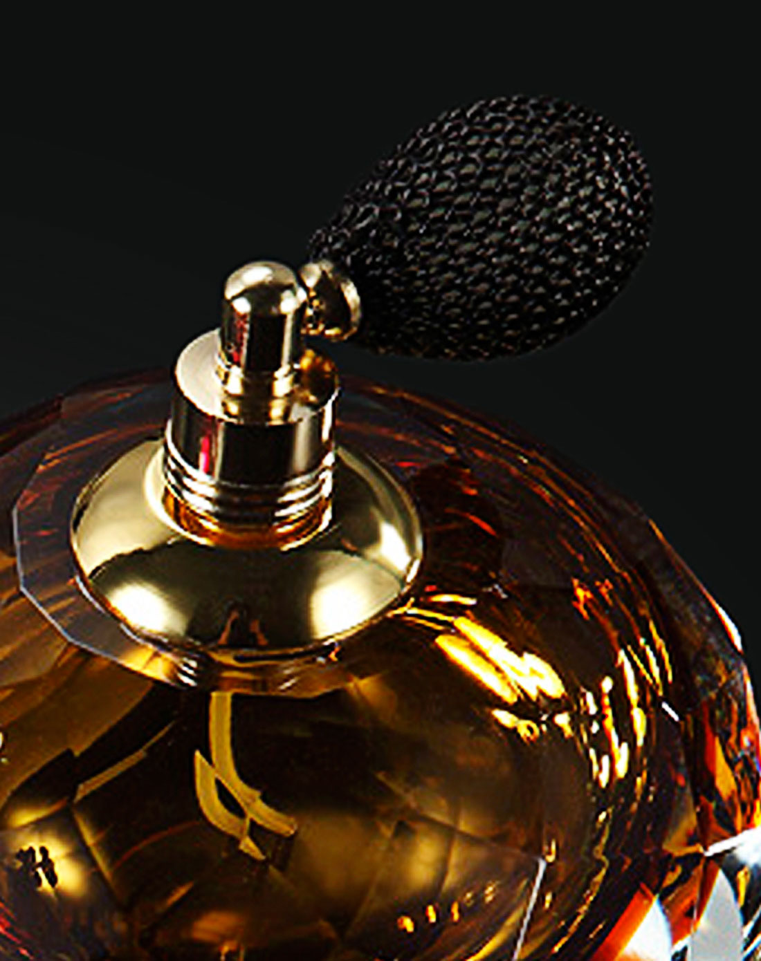 琉璃黄色香水瓶