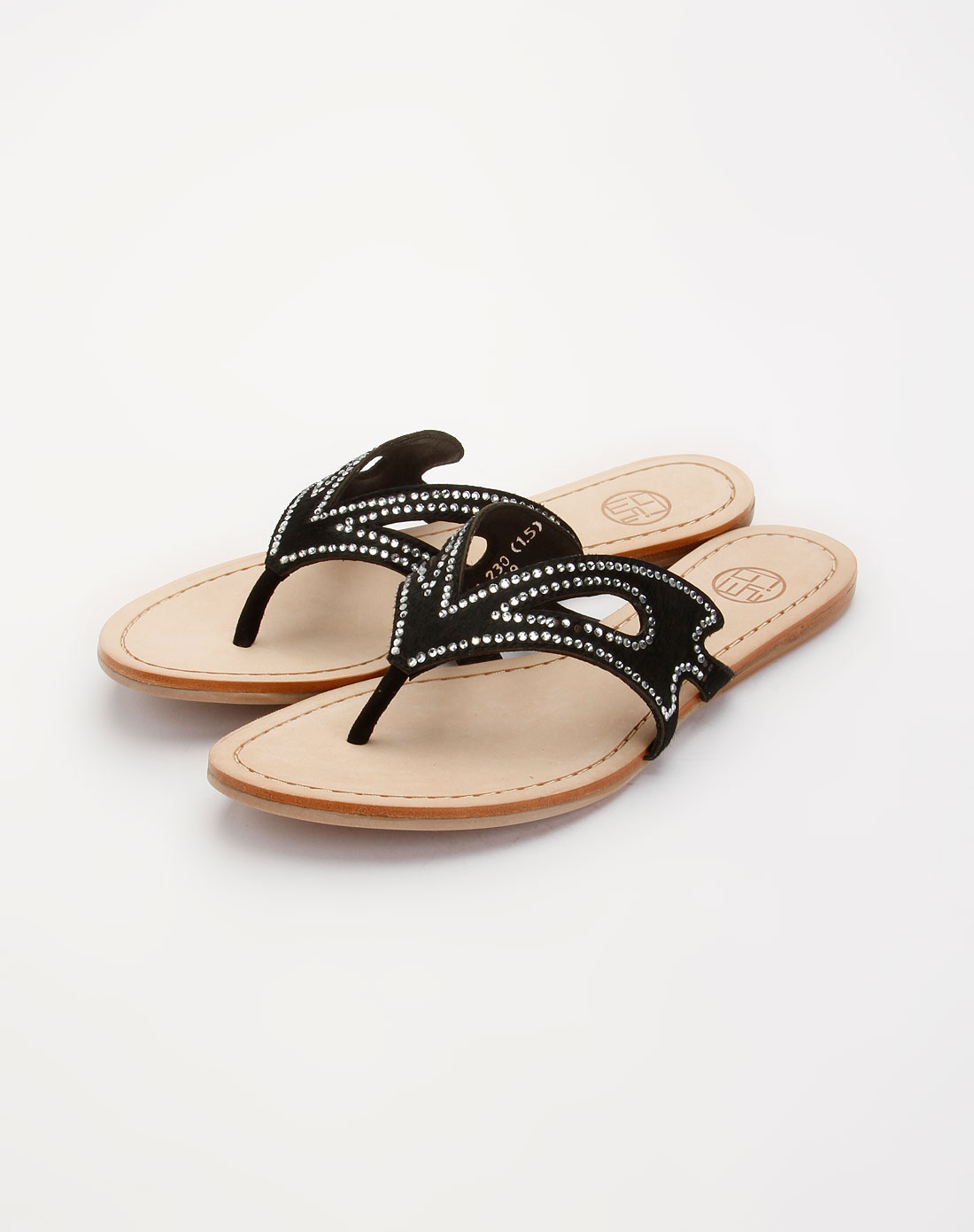 女款黑色贴钻时尚平底凉拖