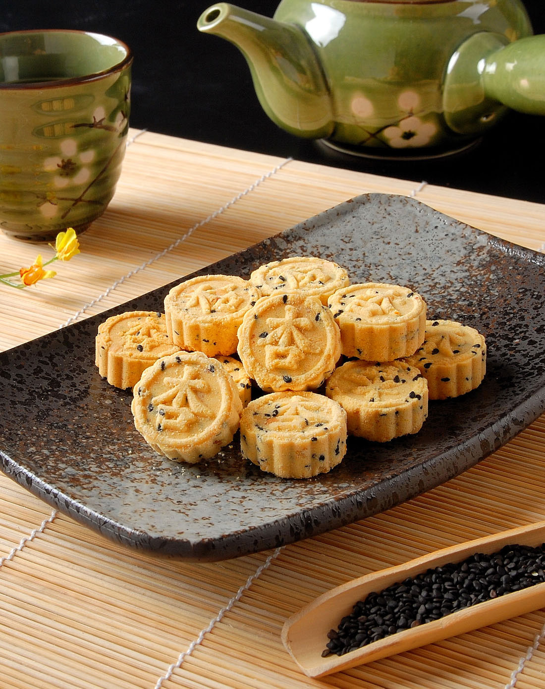 澳门英记食品专场-250g优惠体验装芝麻棋子饼100%纯手工