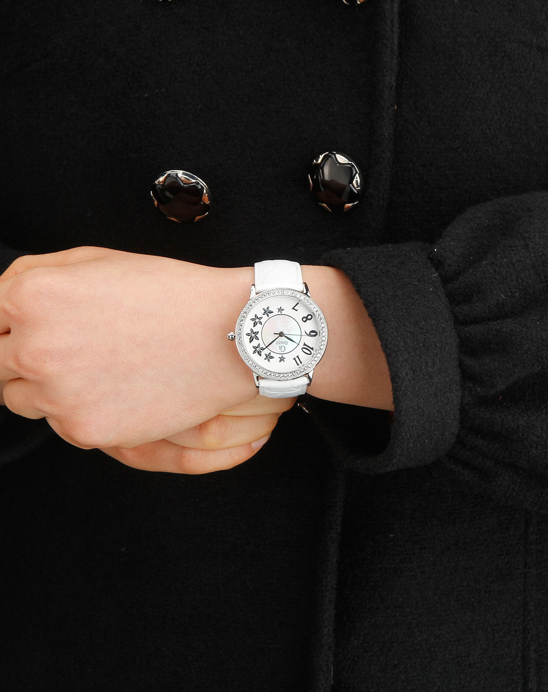 garona手表专场-女款白色闪钻小花圆盘时尚石英表