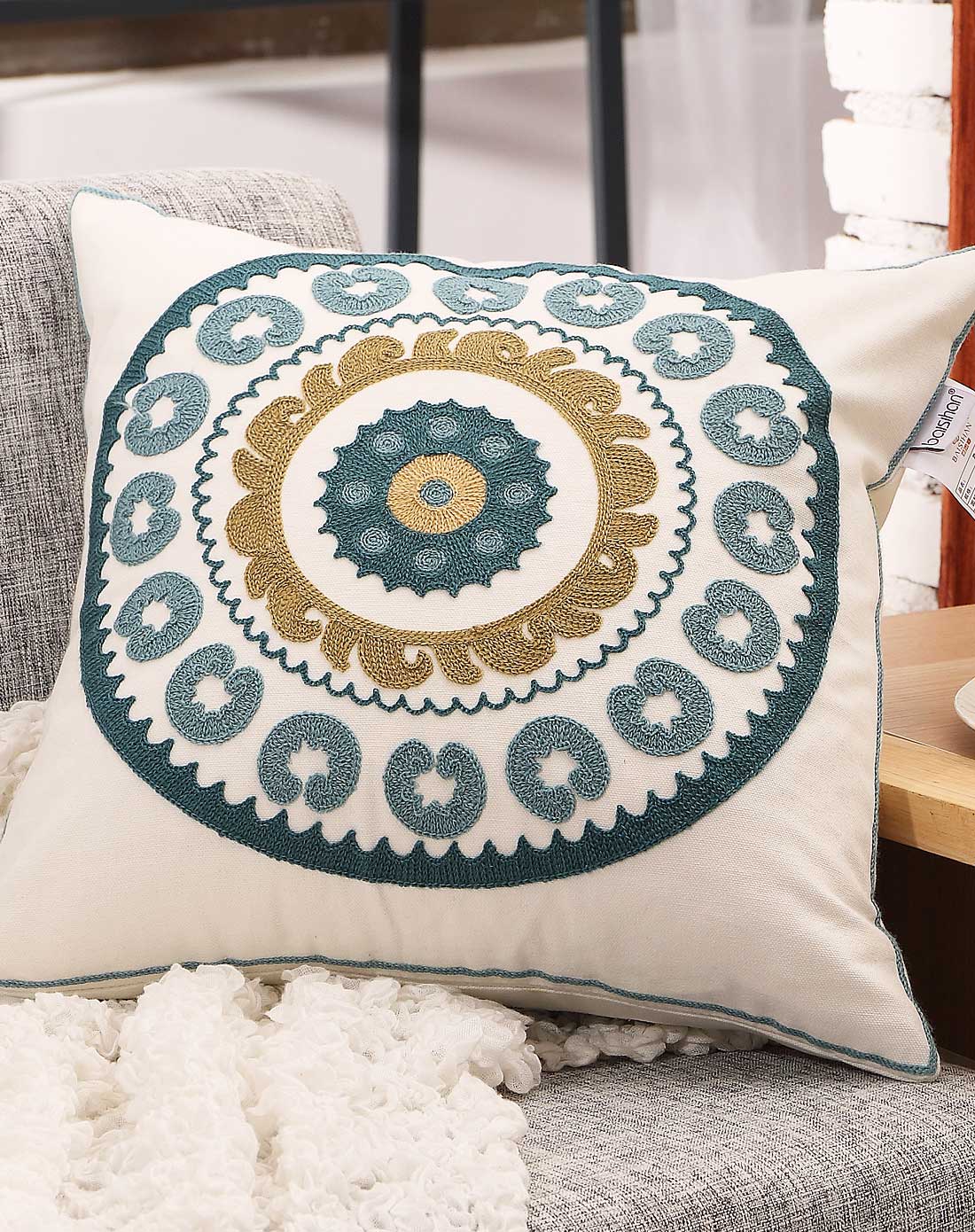 45*45cm百思寒加厚帆布刺绣靠垫抱枕和羽绒芯-白绿太阳圈