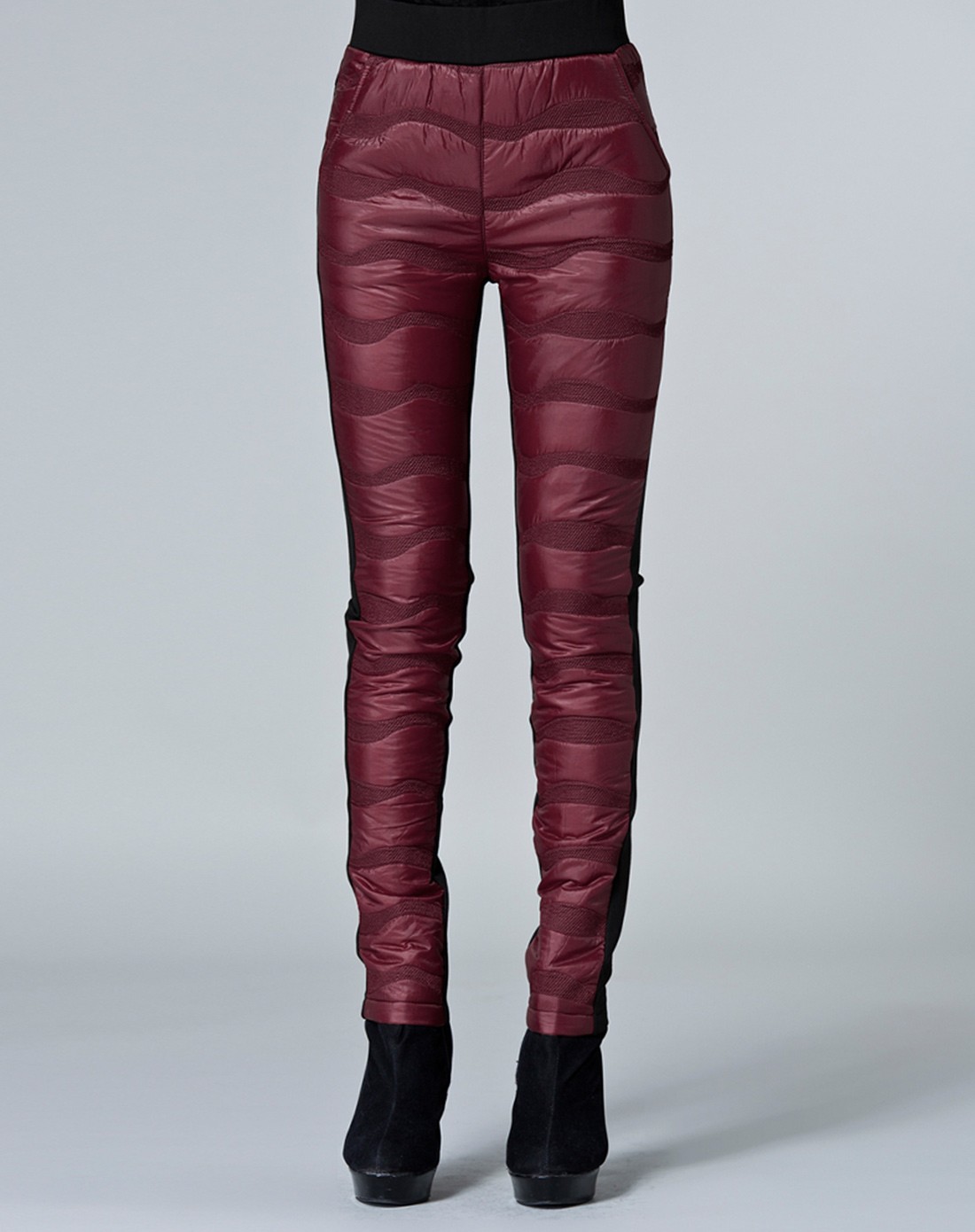 黑红色气质百搭修身棉裤