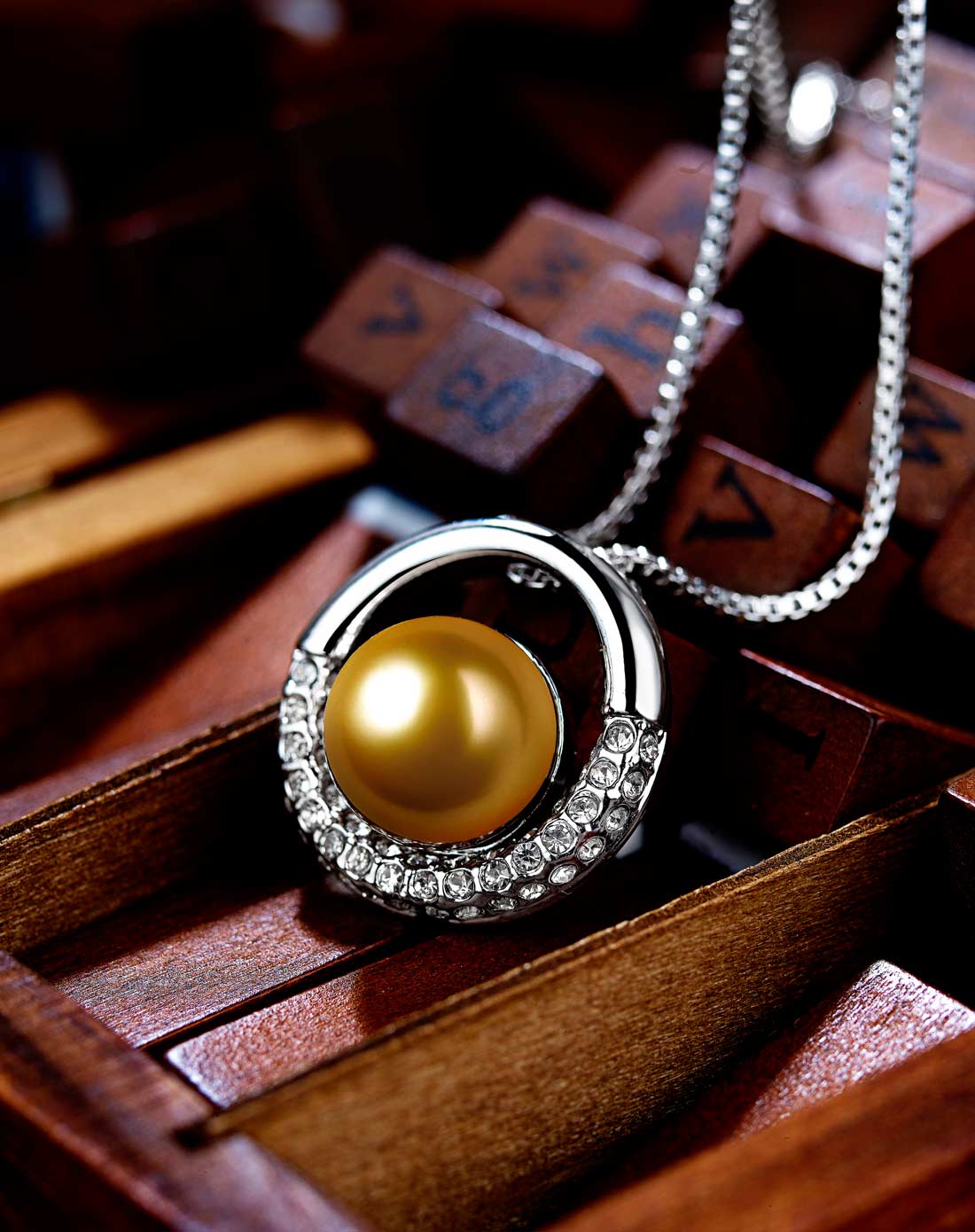 奥地利珍珠项链--星梦缘