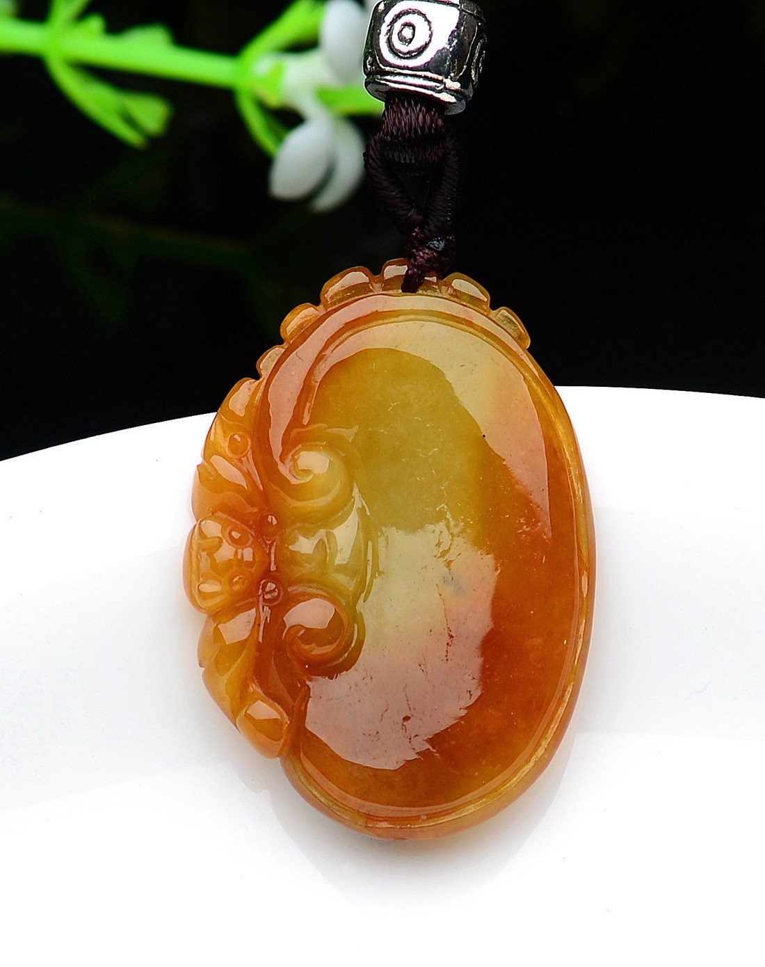 a货翡翠糯种黄翡如意吊坠