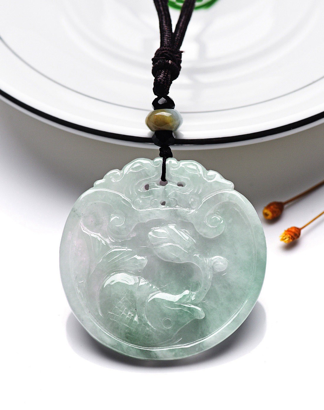 冰糯种晴水盈润招财纳福复古a货翡翠吊牌(附权威证书)