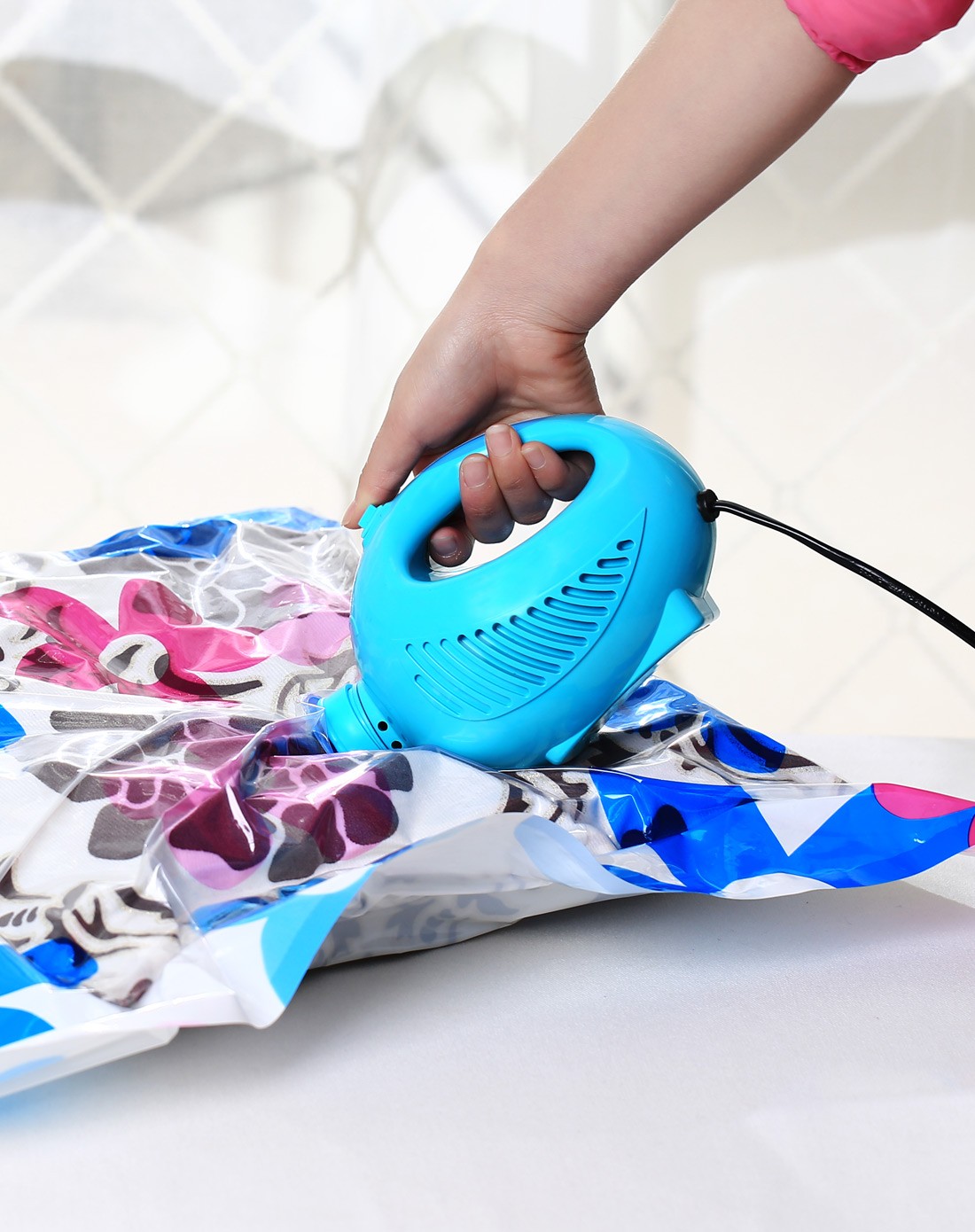 蓝色真空压缩袋电动抽气泵