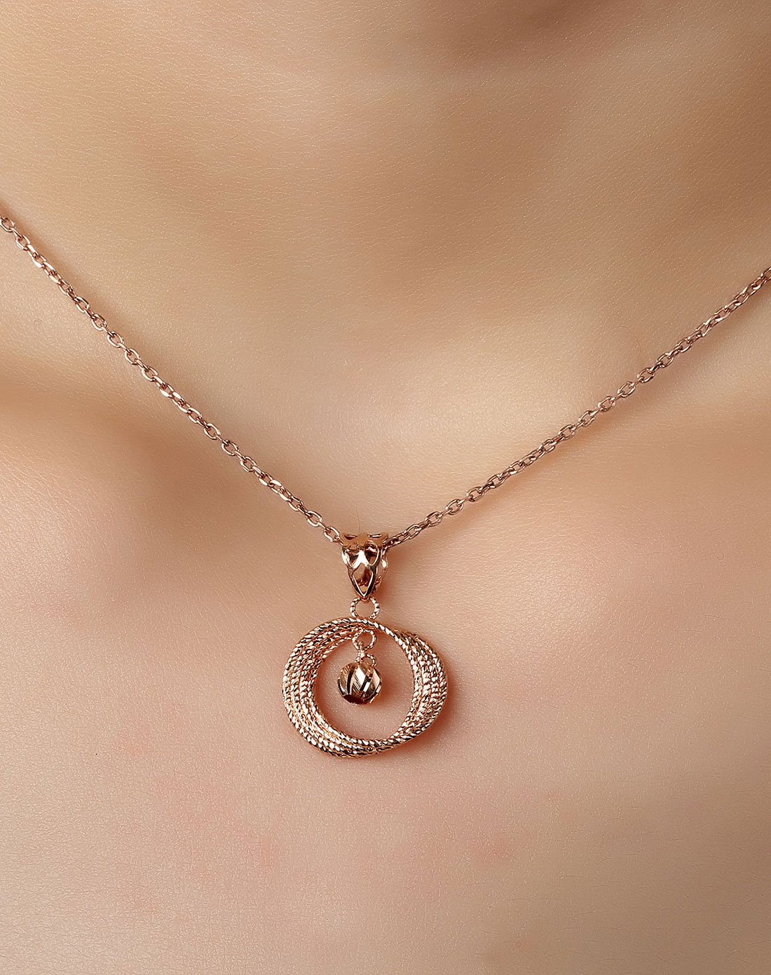 18k玫瑰金k金吊坠