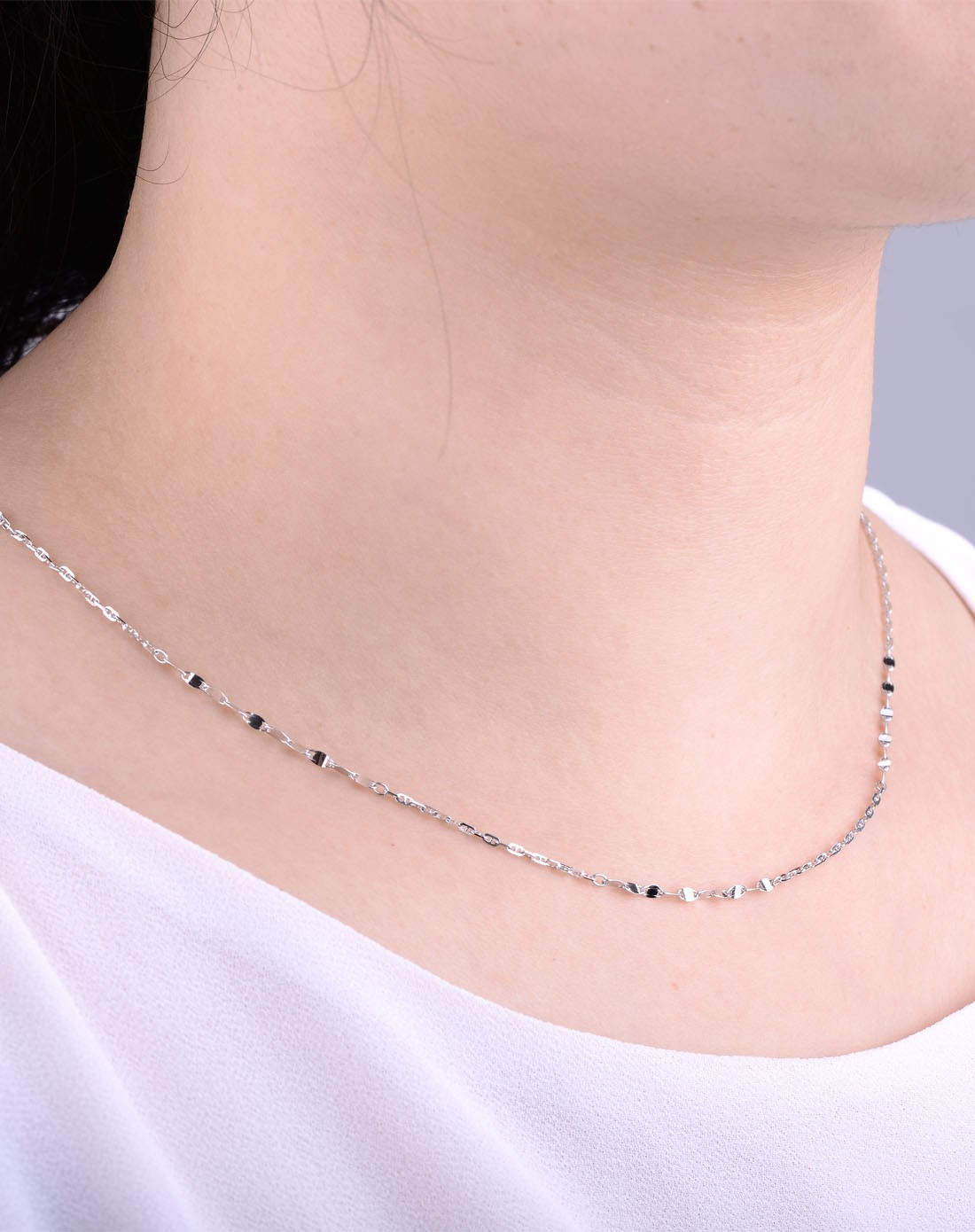 g18k金项链十字间隔瓦片链白色(2.02克)