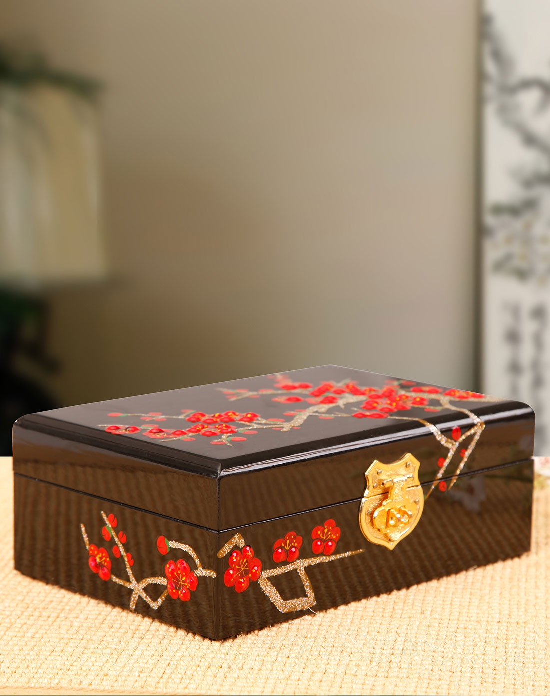 梅花推光漆(漆器)首饰盒