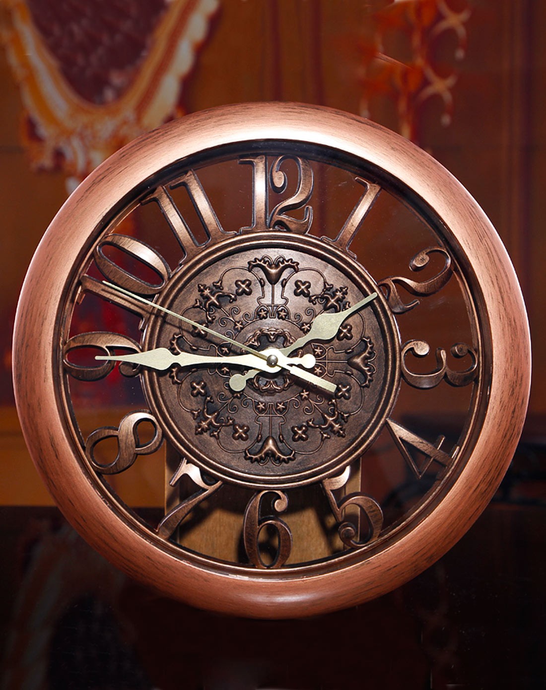 > 创意欧式时尚复古镂空挂钟