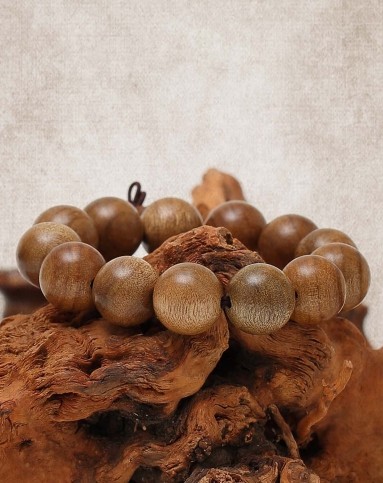 > 金丝沉香楠木手串1.8cm(返璞归真)