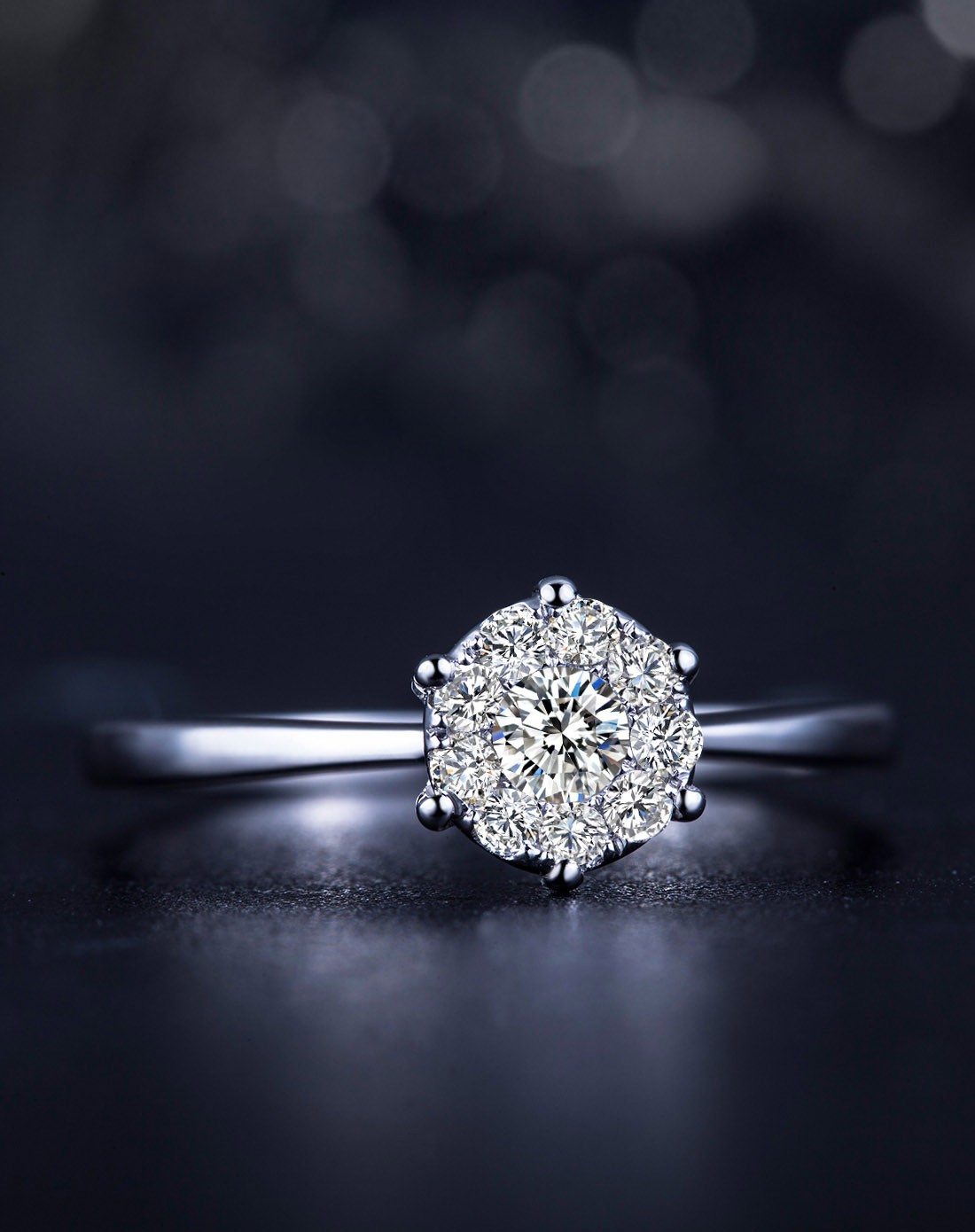 5克拉效果群镶钻戒女