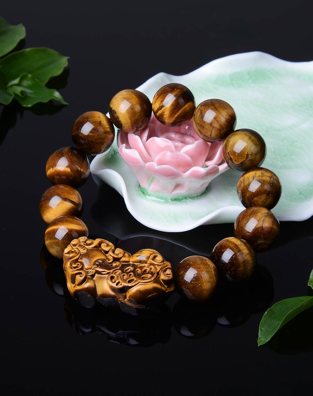 虎睛石招财纳福貔貅手串(附证书)