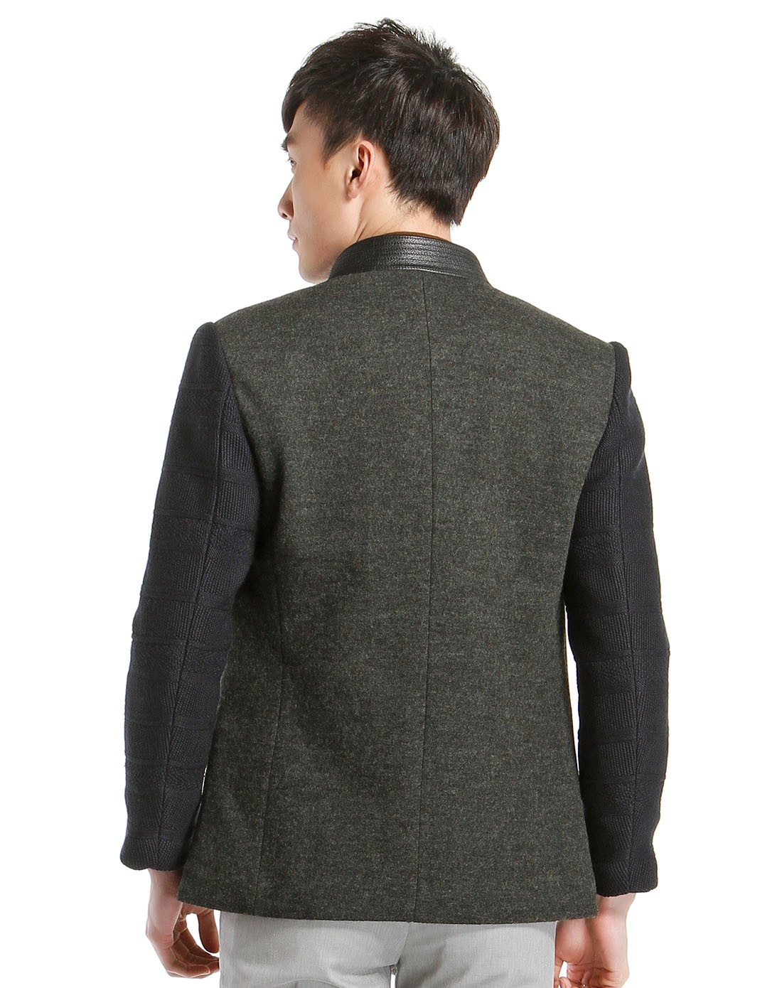 深灰绿色立领成熟长袖外套