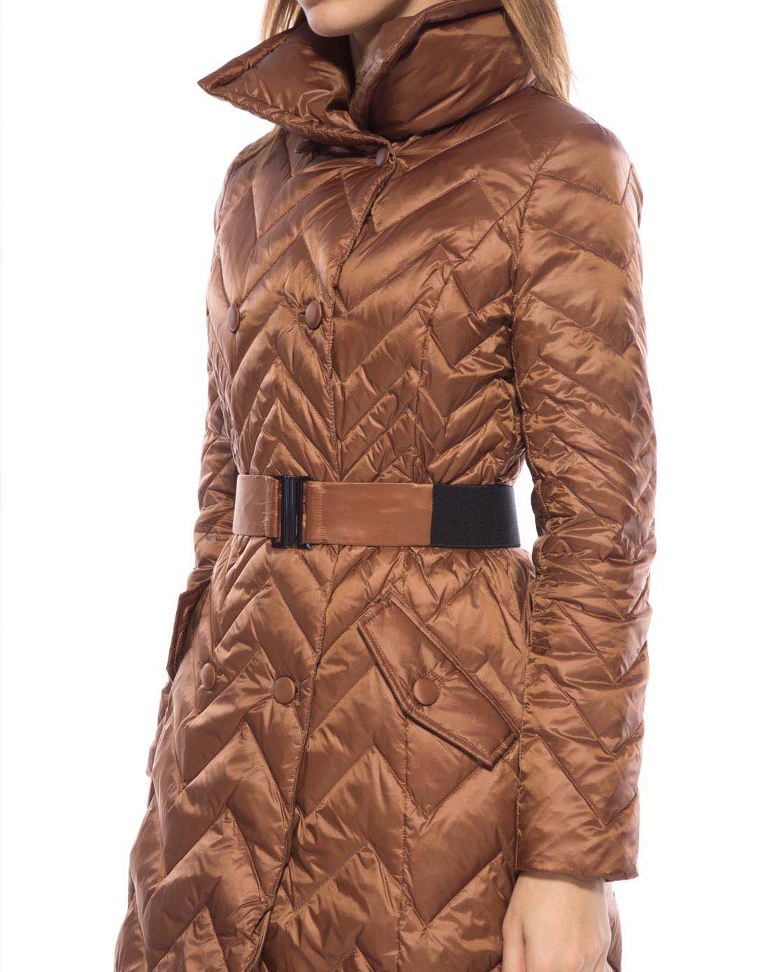 优雅经典长袖羽绒服